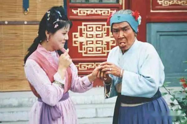刘姥姥吃昆仑瓜视频大全,穿越时空的美食之旅